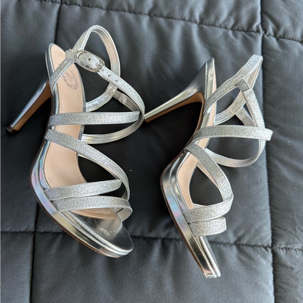 Women’s Silver Heels